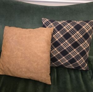 Pendleton Vintage Wool Plaid & Brown Leather Reversible Square Pillows Set 2